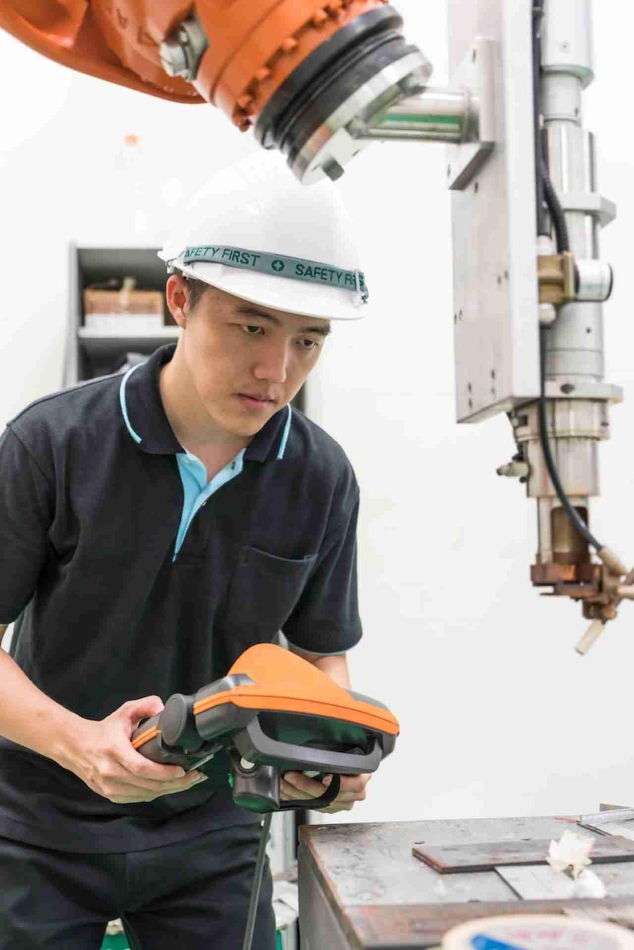 Ultrasonic Testing (UT) - Pengujian NDT