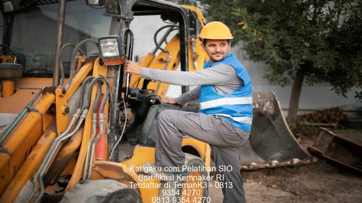 Training Teori & Praktik SIO Motor Grader