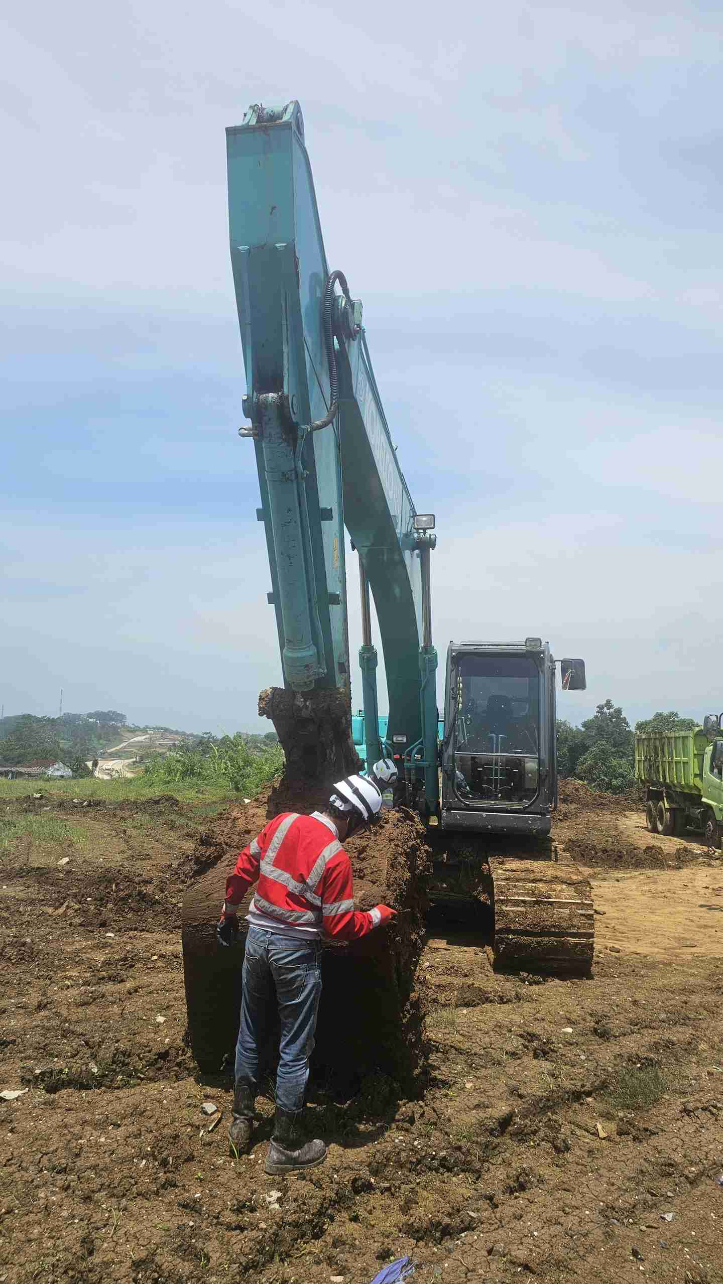 Riksa Uji Wheel Loader Gallery Riksa Uji Wika - 1