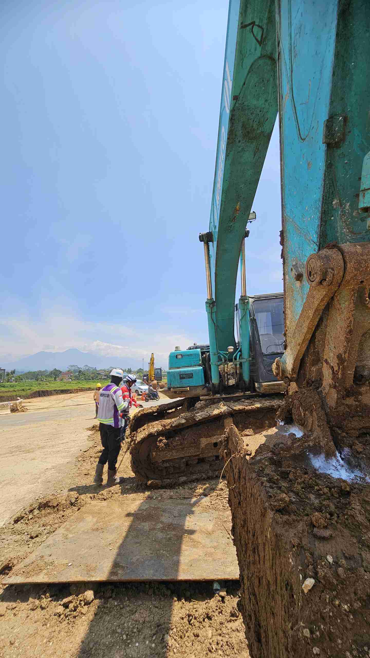 Riksa Uji Wheel Loader Gallery Riksa Uji Wika - 3