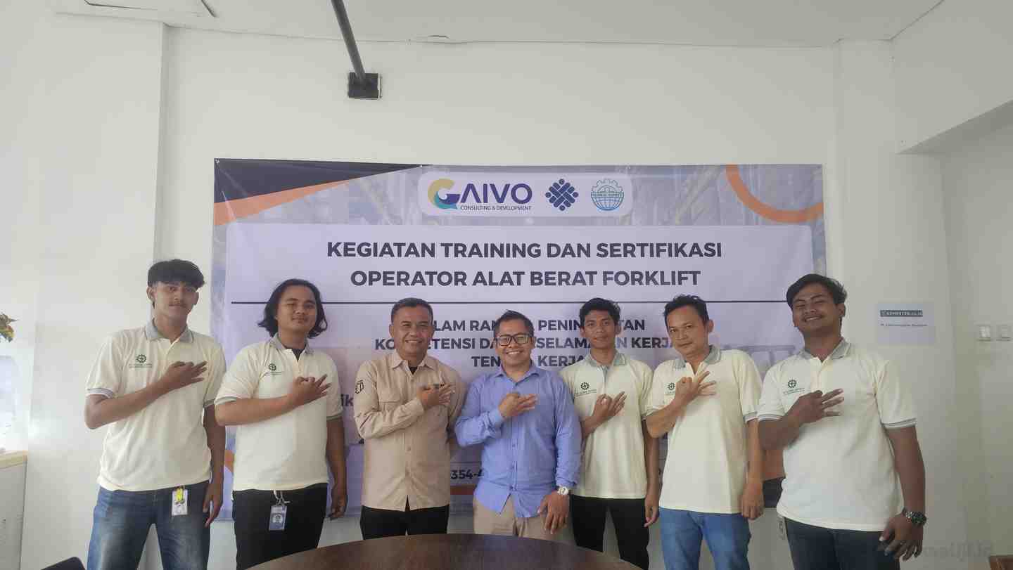 Dokumentasi training Operator Lift di KAB. PIDIE